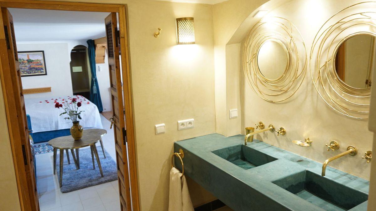 LA CHAMBRE TWIN DELUXE