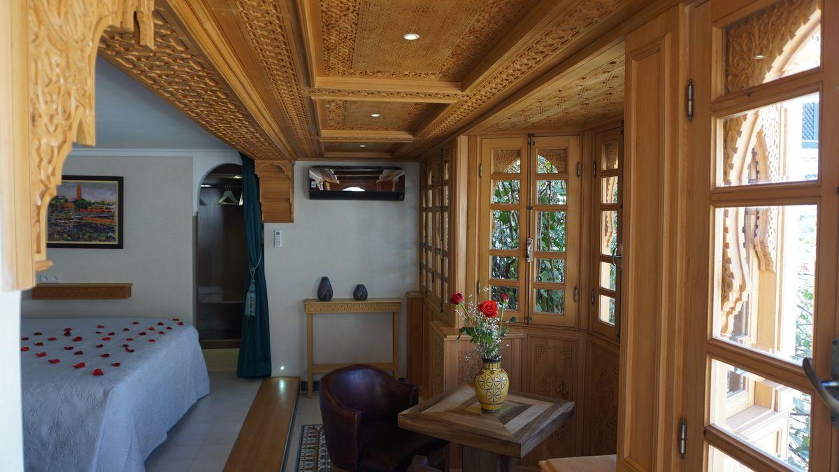 LA CHAMBRE TWIN DELUXE